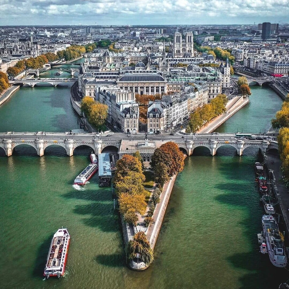 Photo de présentation de Balade au cœur de l'île de la Cité : le berceau historique de la capitale